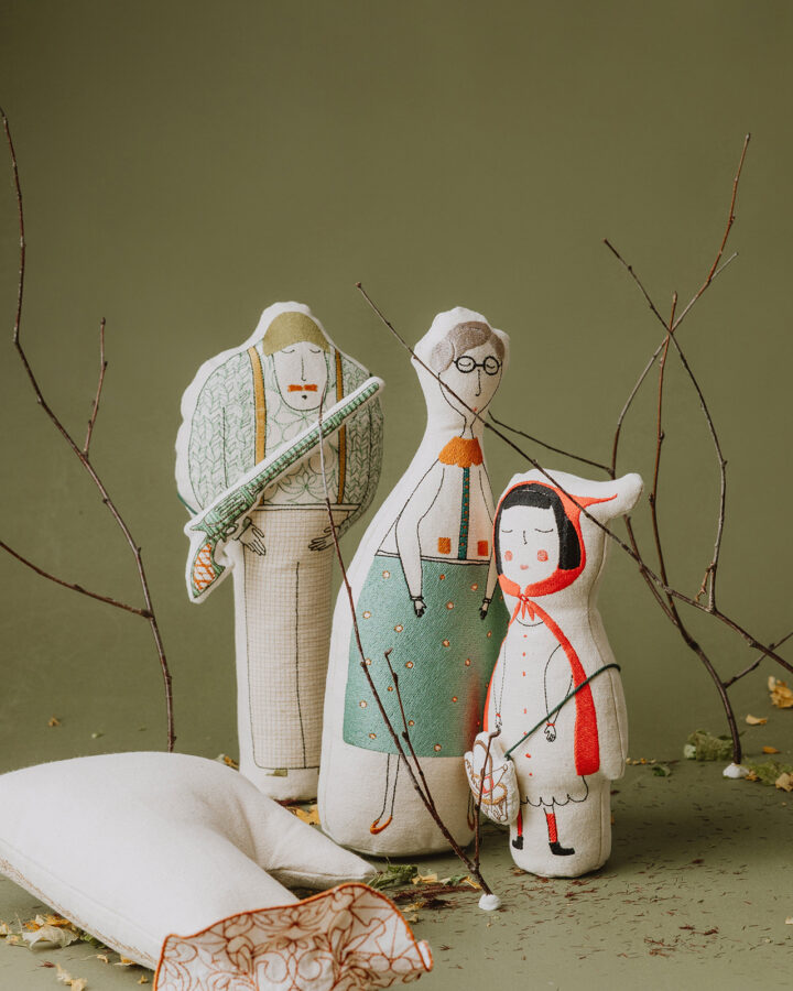 set figurine panza povestea scufita rosie