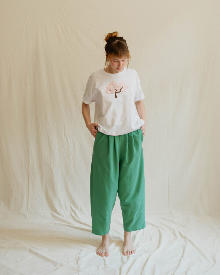 tricou brodat cires japonez