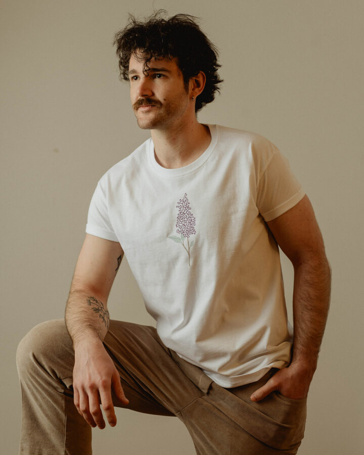 tricou brodat liliac